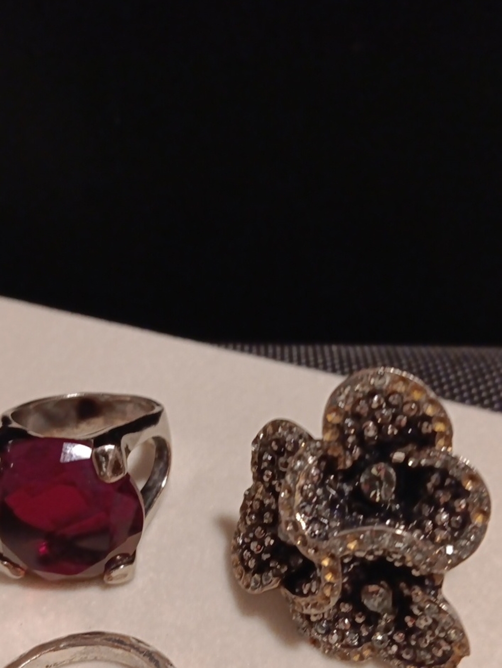 10 Silver Tone Rings - Picture 5 of 9